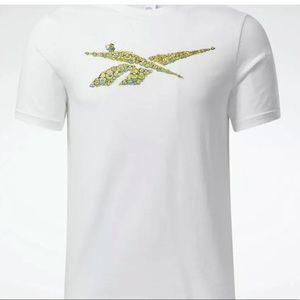 Reebok Minions T shirt NWT